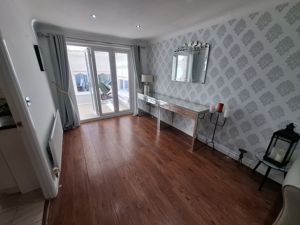 Photo 14- click for photo gallery